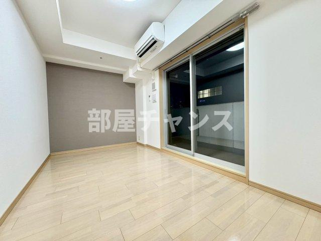 レジディア高岳の寝室