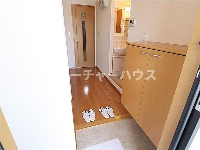アクアヒルズの玄関
