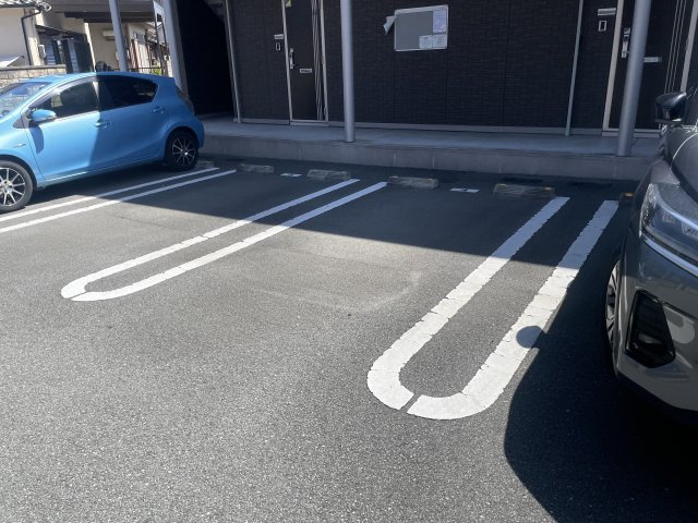 ＢＯＮＯＳの駐車場