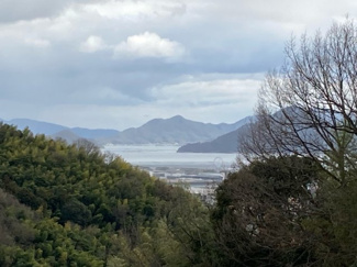 【展望】 | 田方パークマンションA棟 | 南東向き日当り、通風、眺望良好（海が見えます）※令和6年2月現在