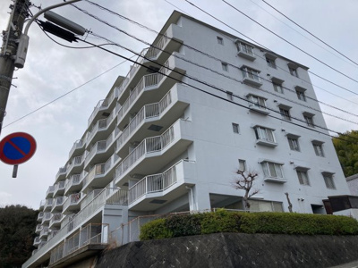 【外観】 | 田方パークマンションA棟 | 田方パークマンションA棟　「広島高等技術専門学校前」バス停まで徒歩2分