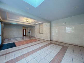 【エントランス】