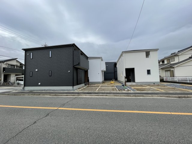 Livele Garden.S北区楠５丁目　全３棟＜仲介手数料無料＞楠小・楠中　の前面道路含む現地写真|仲介手数料無料キャンペーン実施中
