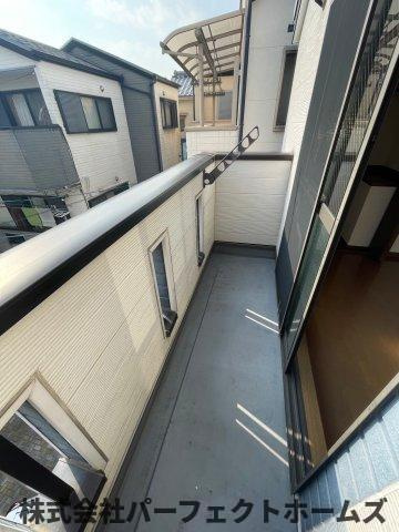 大久保町中古戸建のバルコニー