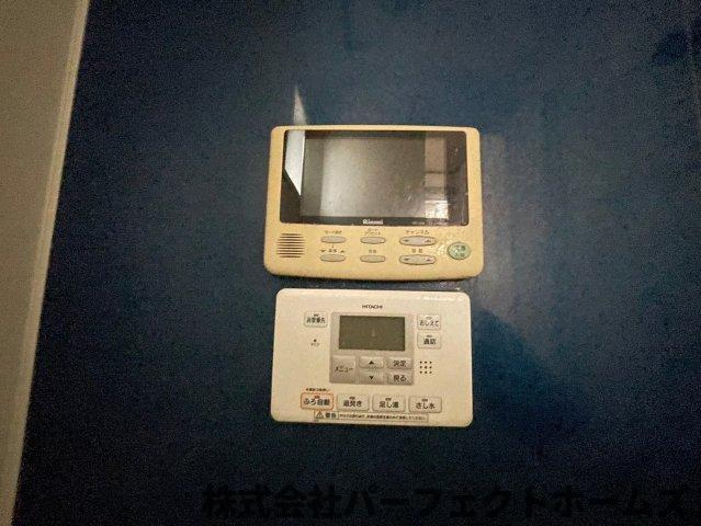 大久保町中古戸建の発電・温水設備