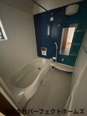 大久保町中古戸建の浴室