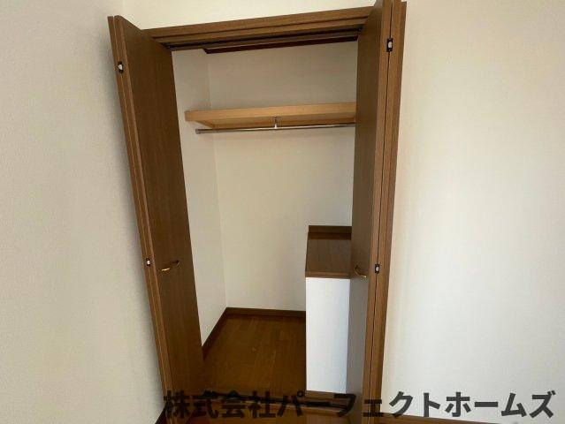 大久保町中古戸建の収納