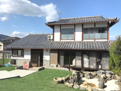 【外観】 | 仰木6丁目　中古戸建 | 全居室南向きで採光、通風良好のお住まいです♪