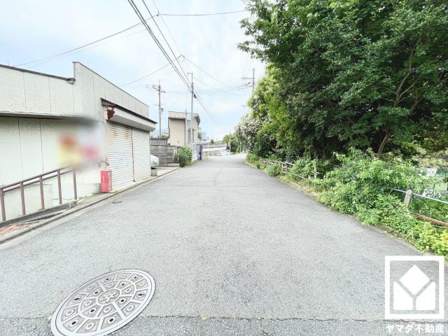 南区吉祥院西ノ茶屋町の前面道路含む現地写真