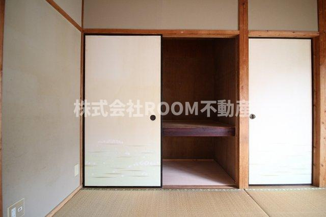 山田貸家(早水町)の収納|こまごまとしたものを収納できそうですね