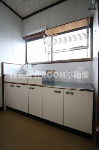 山田貸家(早水町)のトイレ|落ち着いた色調のトイレです