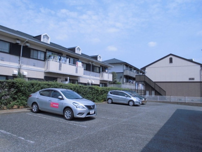 敷地内駐車場ございます！有料・要空確認