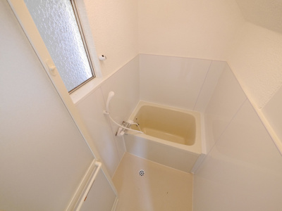 【浴室】 | 丸山町1丁目戸建 | ◇日々の疲れを癒すお風呂付です◇