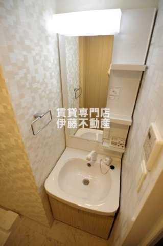 S-RESIDENCE浄心 Eastの洗面所