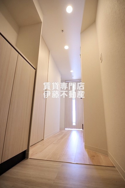 S-RESIDENCE浄心 Eastの玄関