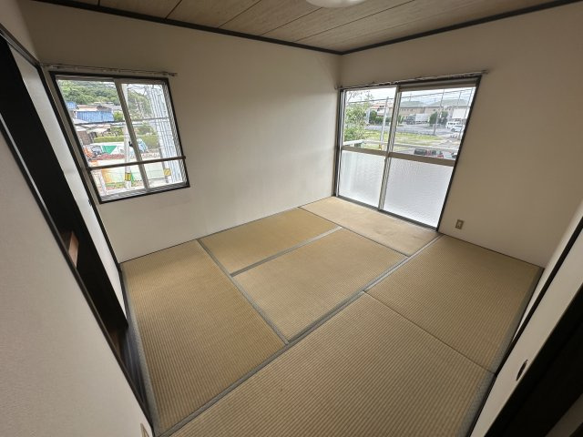 フレグランス光の和室