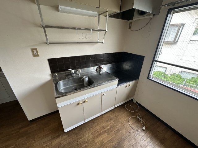 フレグランス光のキッチン