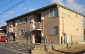 プレジール中央の外観