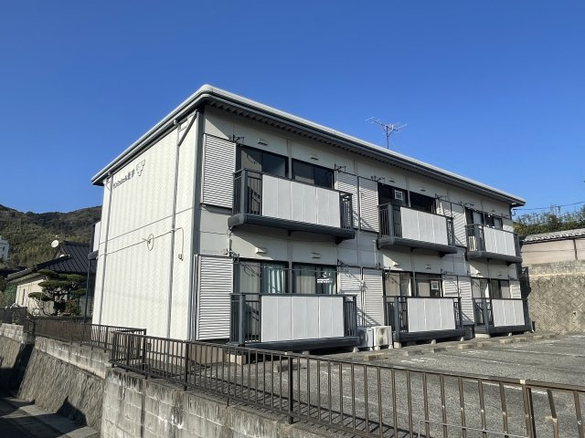 光市光井８丁目のアパートの外観