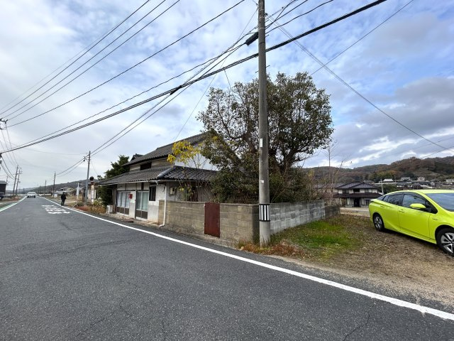吉田売地の外観