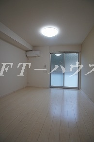 リブリ・LOTUSの居間・リビング