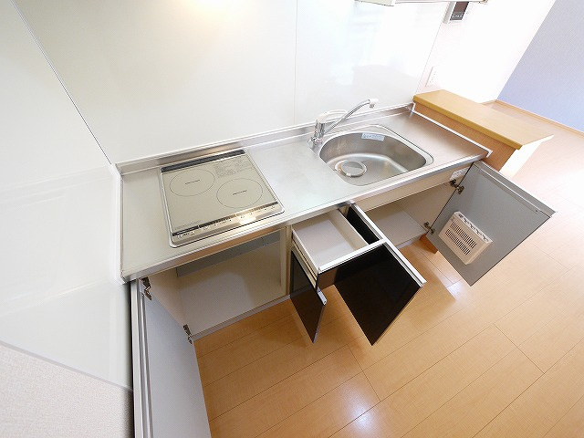 アン　アミのキッチン|キッチンでお料理をお楽しみください