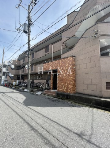 及川ビルの外観