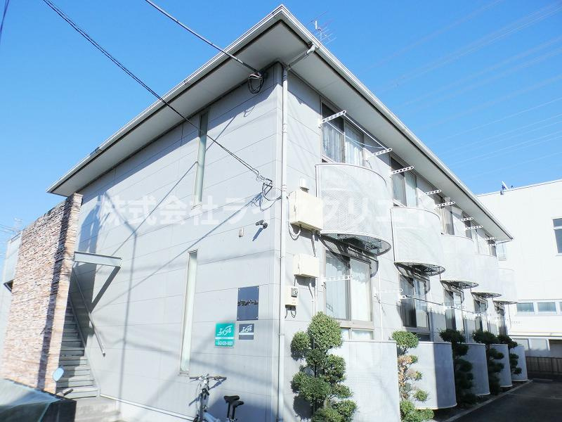 グランドールの外観