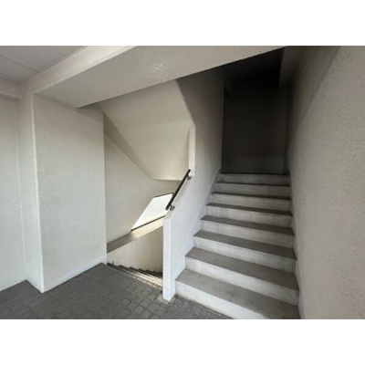 【ロビー】 | グレース中百舌鳥トキワ2階テナント