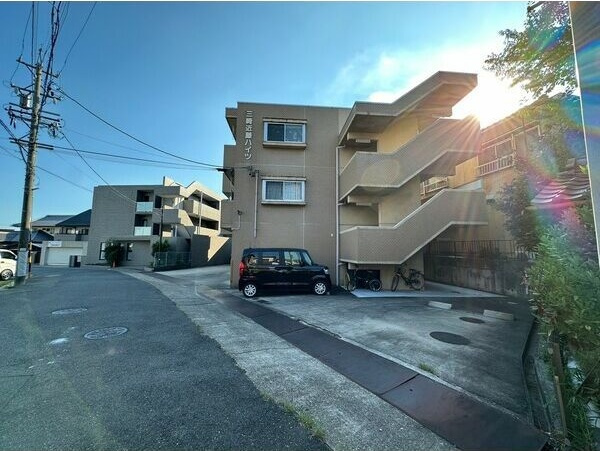 三崎近藤ハイツ　　刈谷市近郊の賃貸はクラスホーム刈谷店の駐車場
