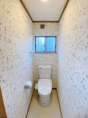 阿久比町　新美様　一軒家のトイレ