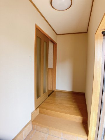 阿久比町　新美様　一軒家の玄関