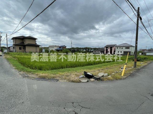 ６２８３３　岐阜市茶屋新田土地