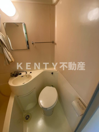 【トイレ】 | ベルサイユ池上 | ゆったりとした空間のトイレです