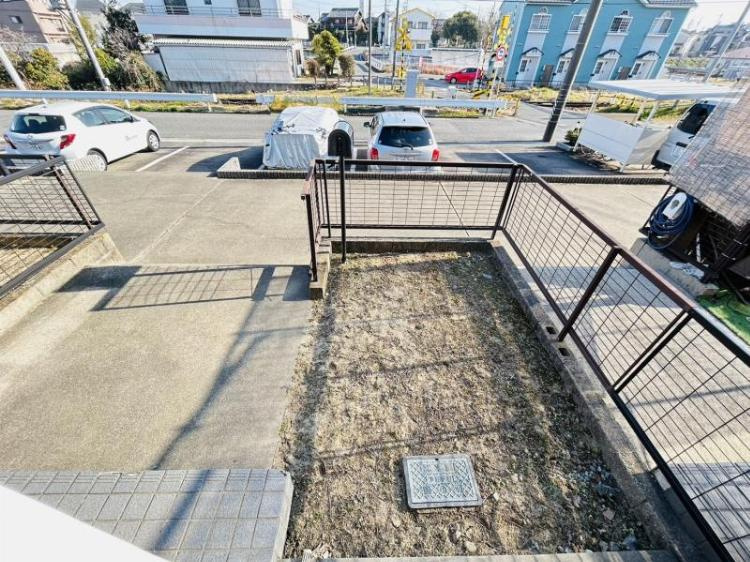 ＬＩＶＥＲＴＥ　Ｂ　　　刈谷市の賃貸はクラスホーム刈谷店の駐車場
