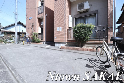 【ロビー】 | ルーエ　2番館 | 毎日通るロビーはこのようになっています