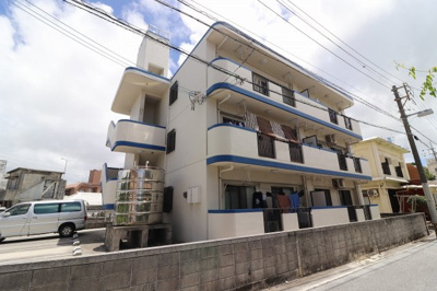 【外観】 | レントハウス首里石嶺ビル