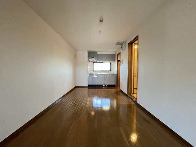 ピアコートBの居間・リビング|イメージ5Cの写真