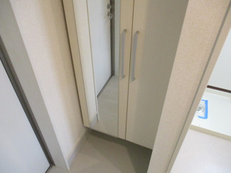 【玄関】 | だるまマンション