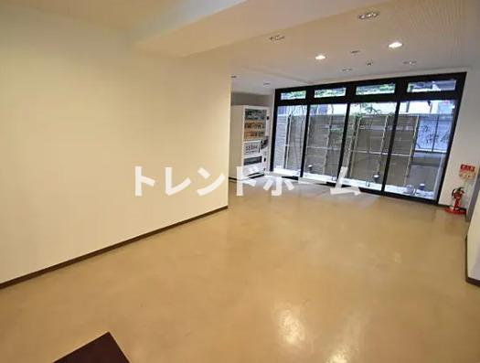 セイワパレス堂島シティのエントランス|選べる家電プランあり！！