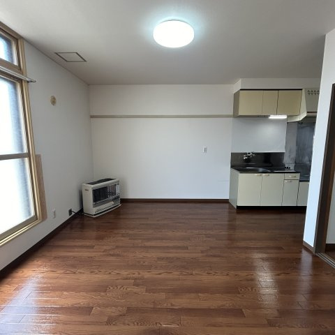 プラザマンション中島の居間・リビング