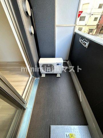 セレニテ九条リアンのバルコニー