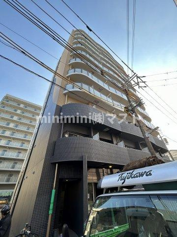 セレニテ九条リアンの外観