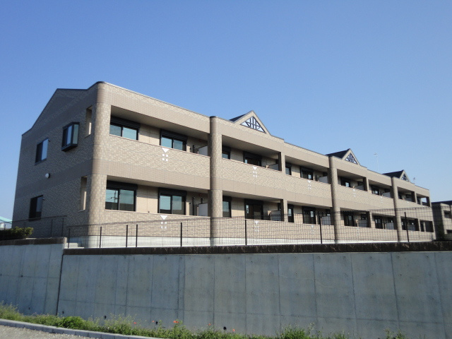 Ｗｅｓｔ Ｈｉｌｌｓ 弐番館の外観|外観写真（昼）
