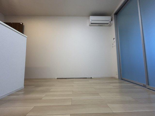 グランブルⅤの居間・リビング