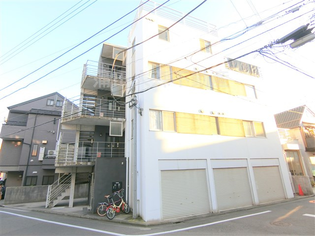 サムリウムの外観