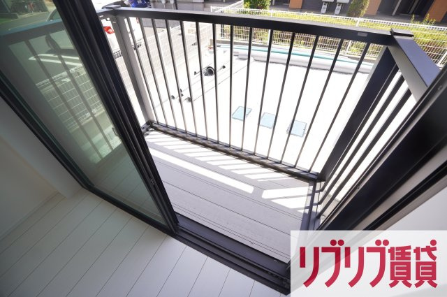 Like作草部2ndのバルコニー