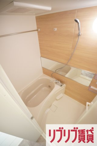 Like作草部2ndの浴室