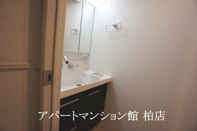 【独立洗面台】 | オリエンス | 同施工会社、同型タイプです