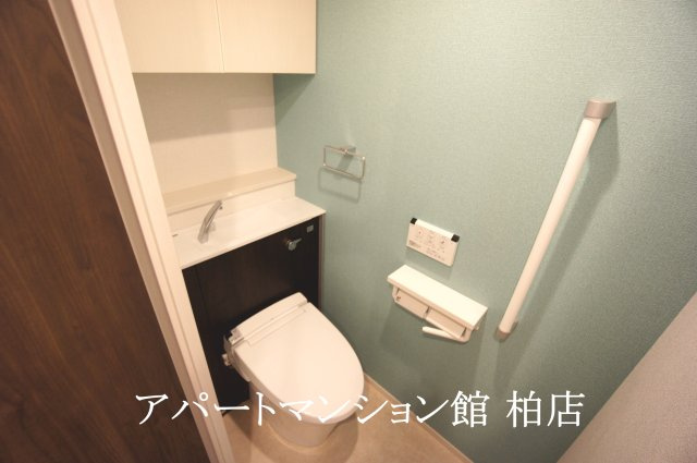 オリエンスのトイレ|同施工会社、同型タイプです